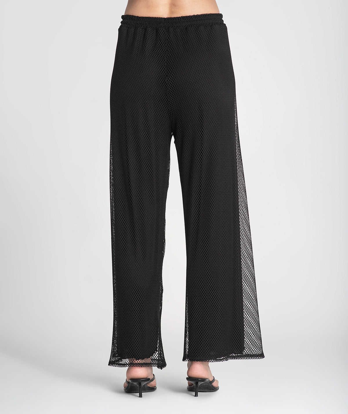 Calças perfuradas com cordão 6418