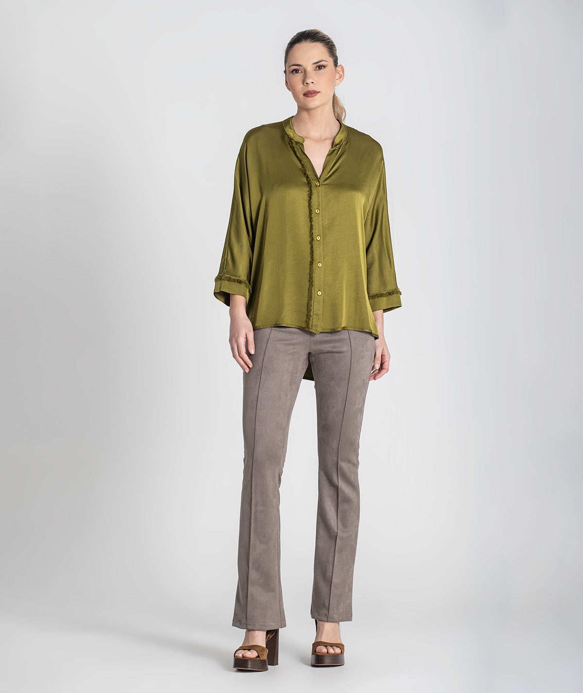 Camisa com botões 6419