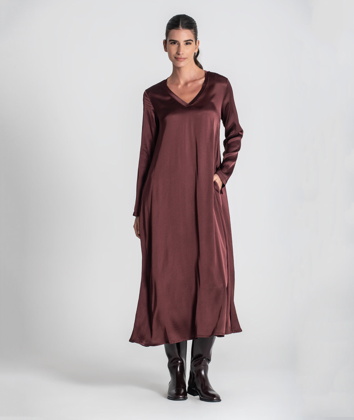 Vestido comprido de decote em v 6426