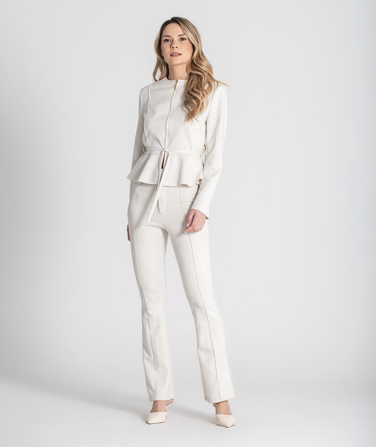 Casaco curto com cinto 6436