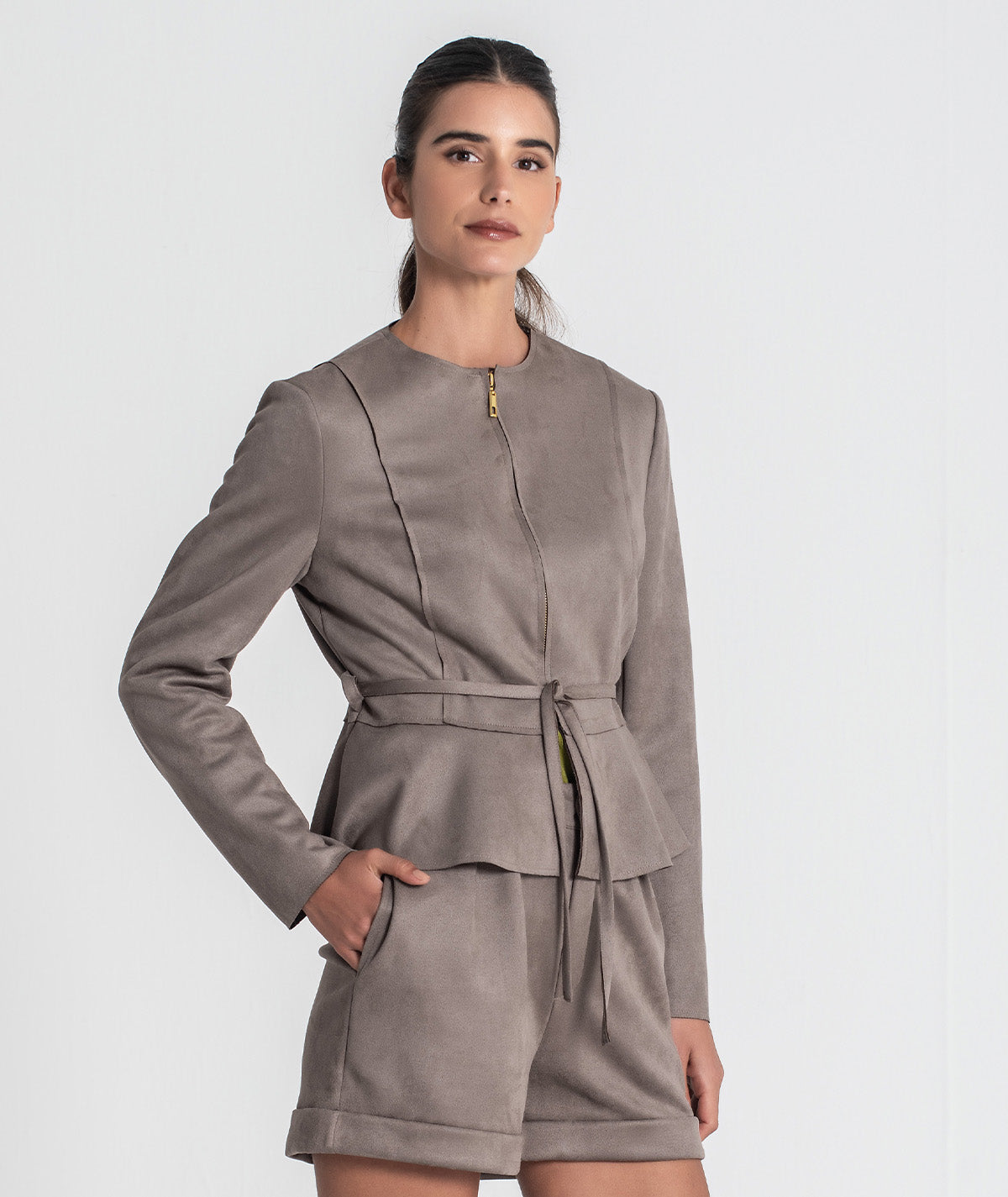 Casaco curto com cinto 6436