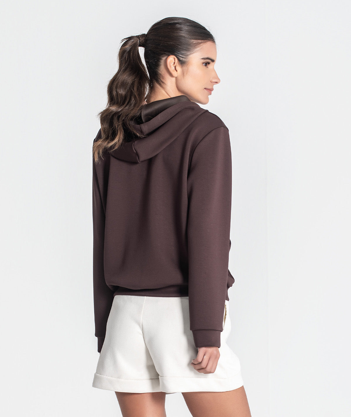 Camisola com cordão e capucho 6445