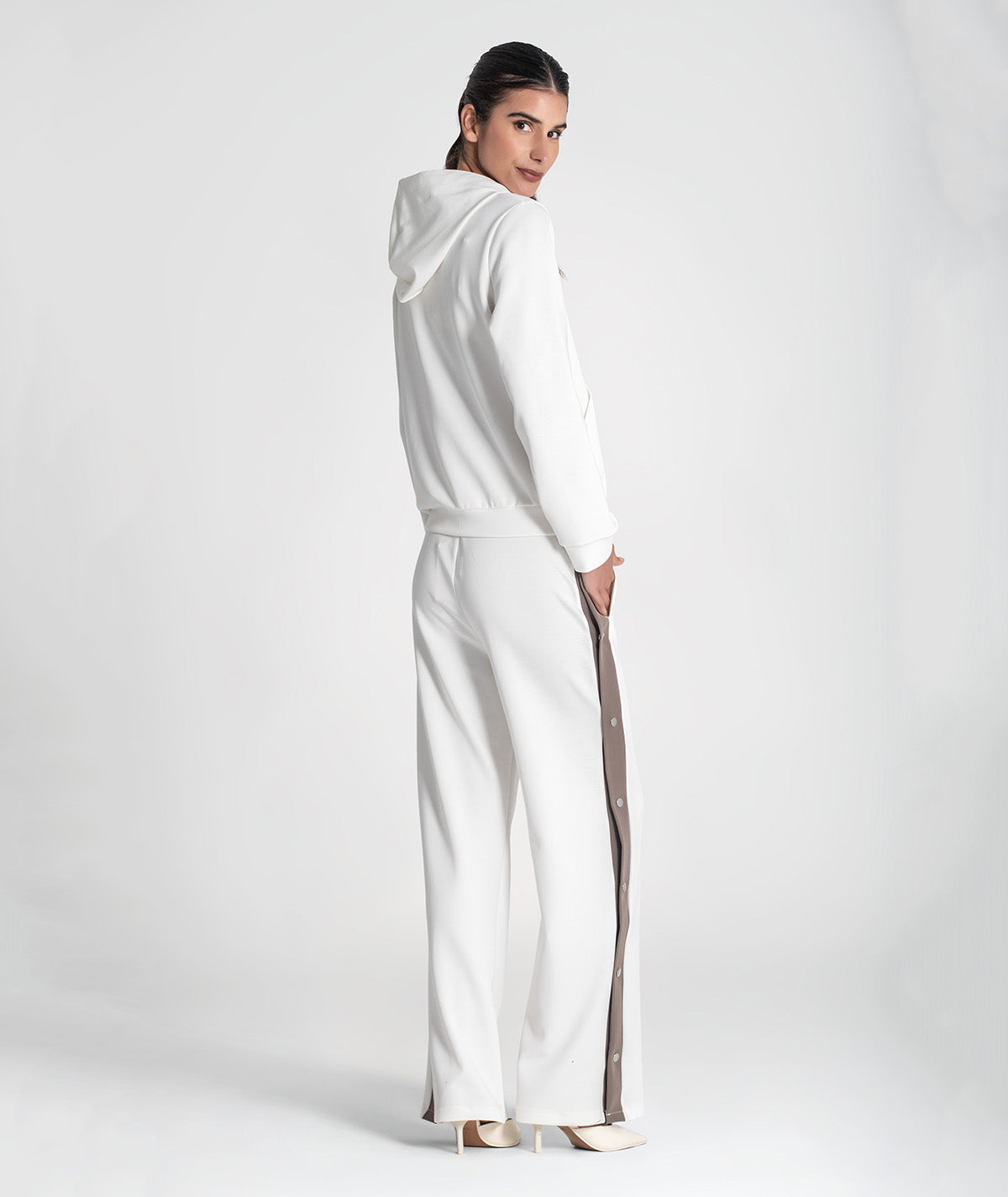 Camisola com cordão e capucho 6445