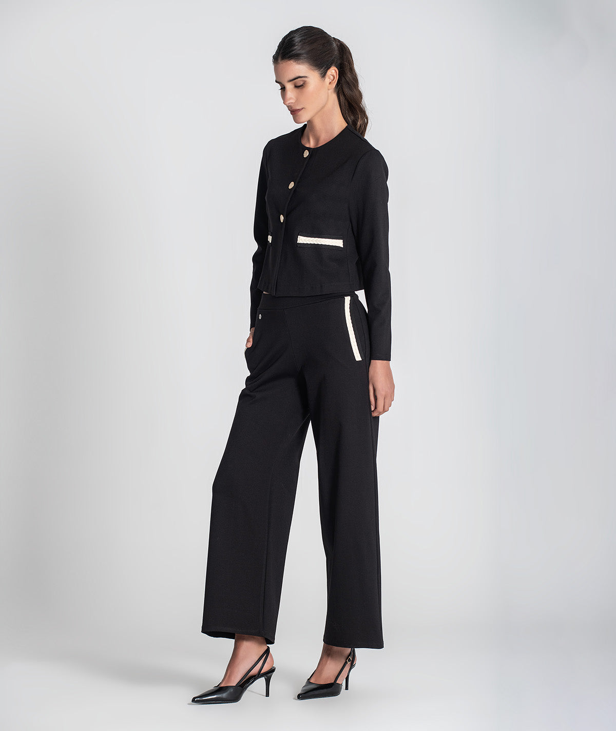 Casaco com botões dourados 6459