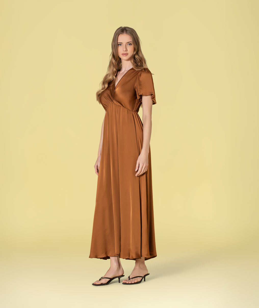 Vestido acetinado cruzado 6485