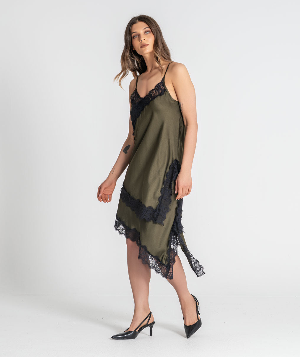 Satin skirt with lace 6520