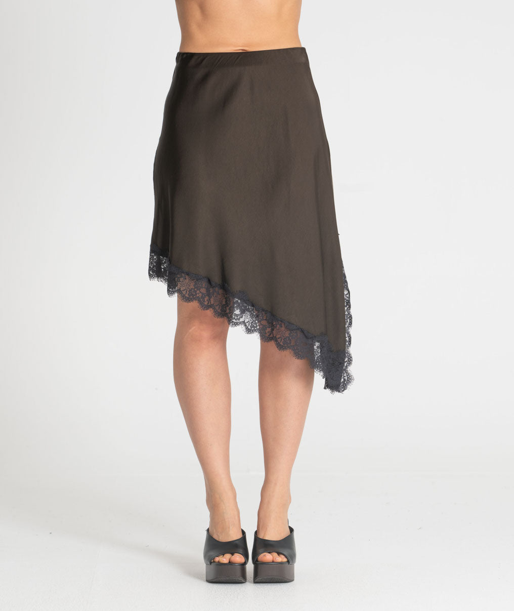 Satin skirt with lace 6520