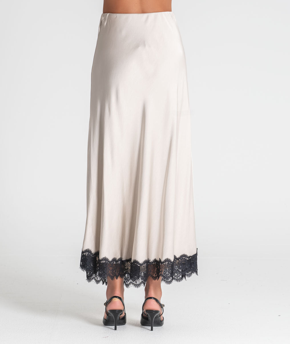 Long skirt with lace 6521