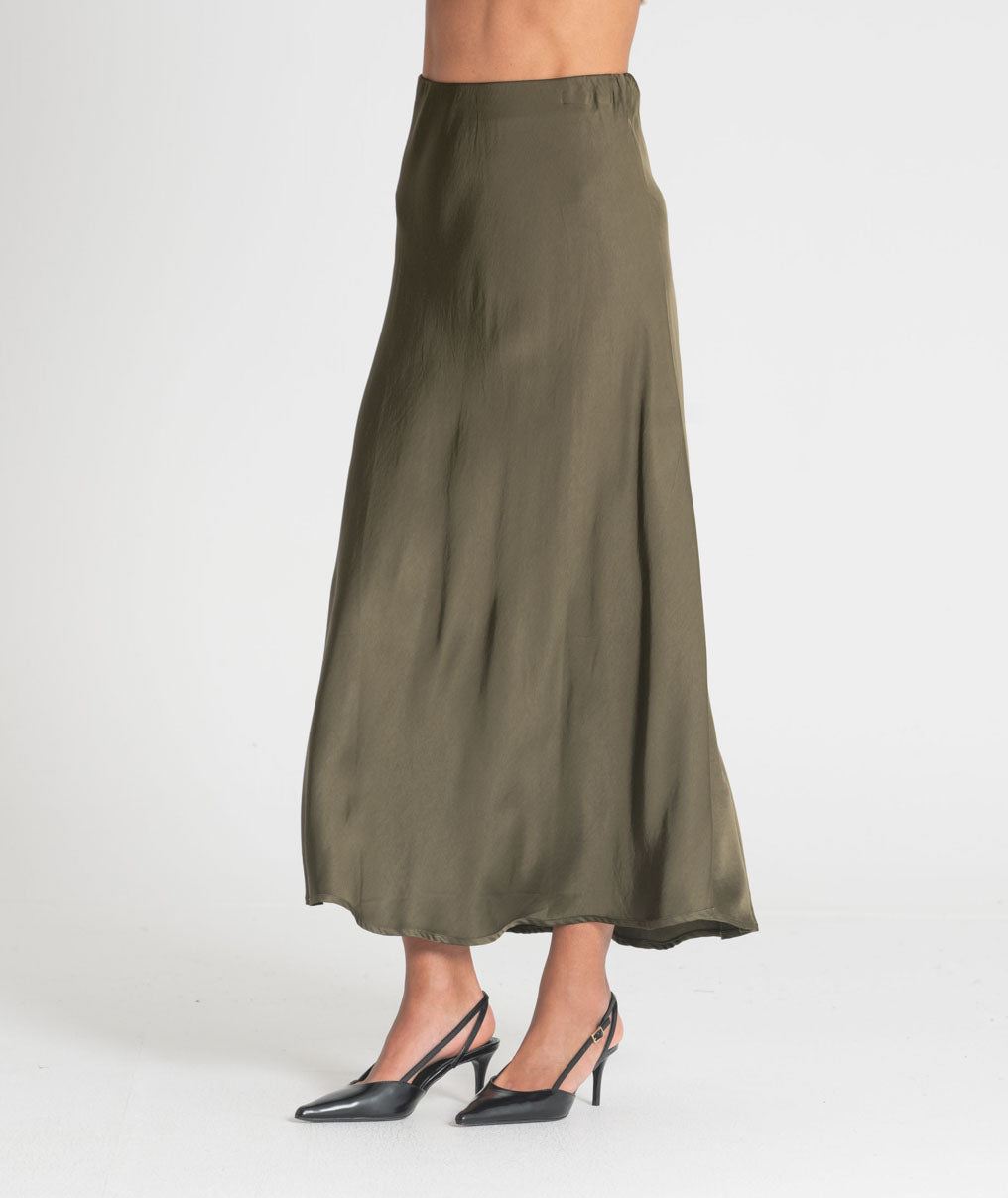Long satin skirt 6523