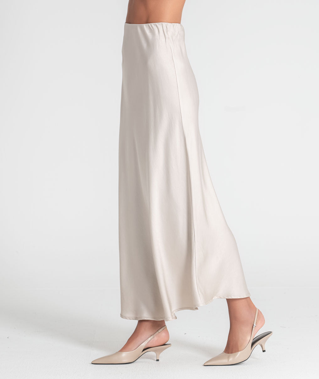 Long satin skirt 6523