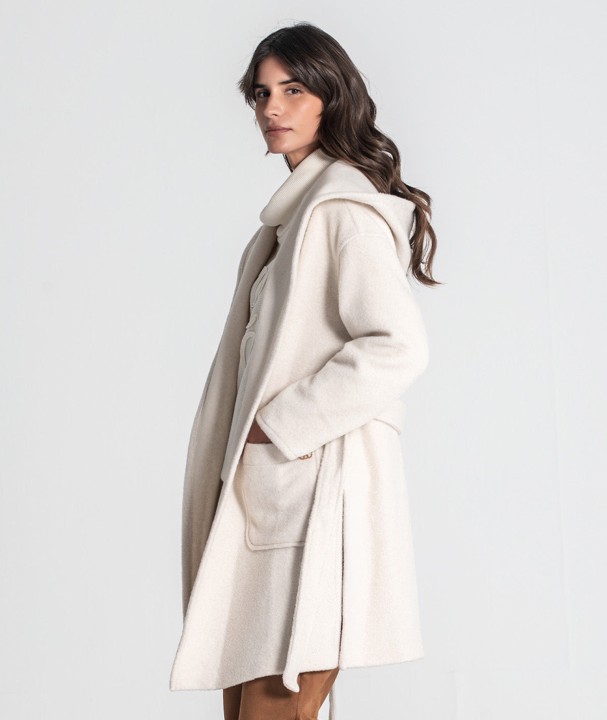 Casaco com cinto ajustável C201