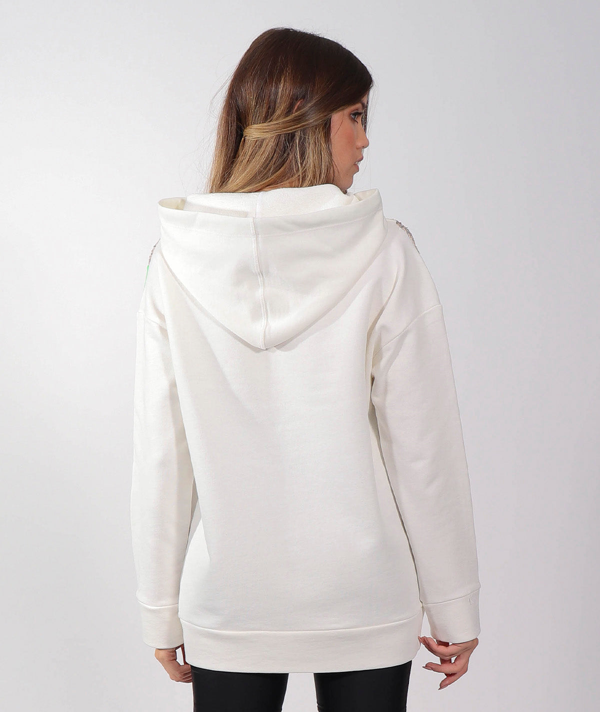 Sweater lantejoulas F024