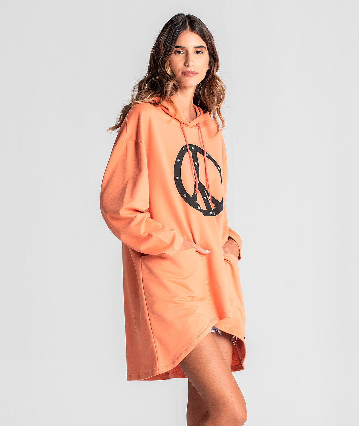 Sweater em felpa motivo peace F043