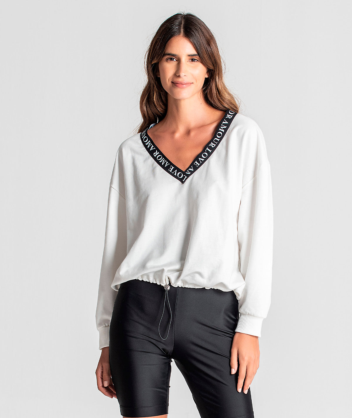 Sweater em felpa com elástico love F045