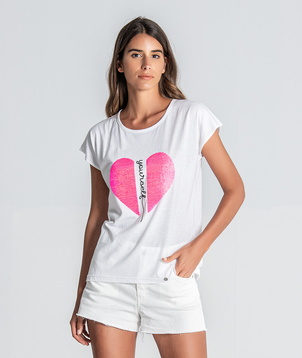T‐shirt com motivo YOURSELF T047