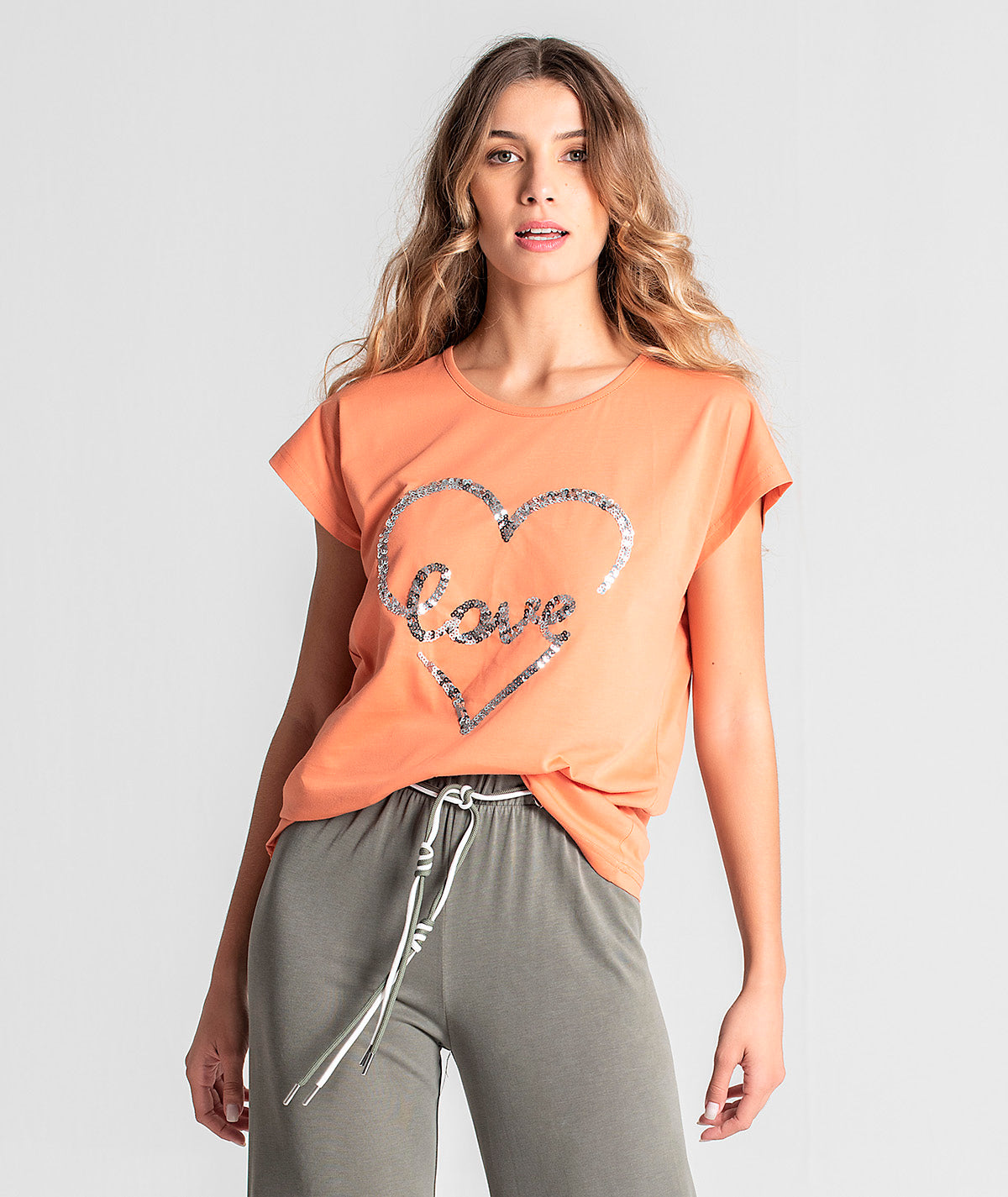 T-shirt motivo love T068