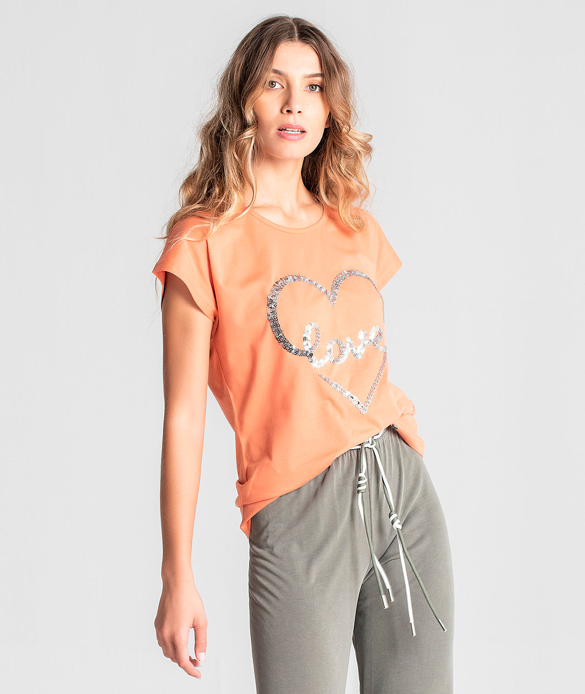 T-shirt motivo love T068