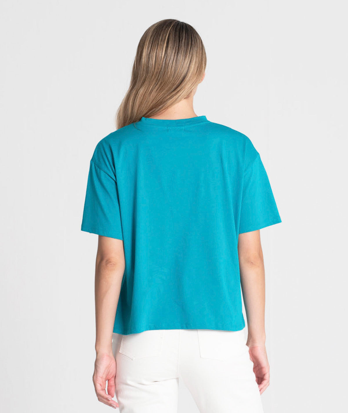 T‐shirt com ilhós e estampado T078