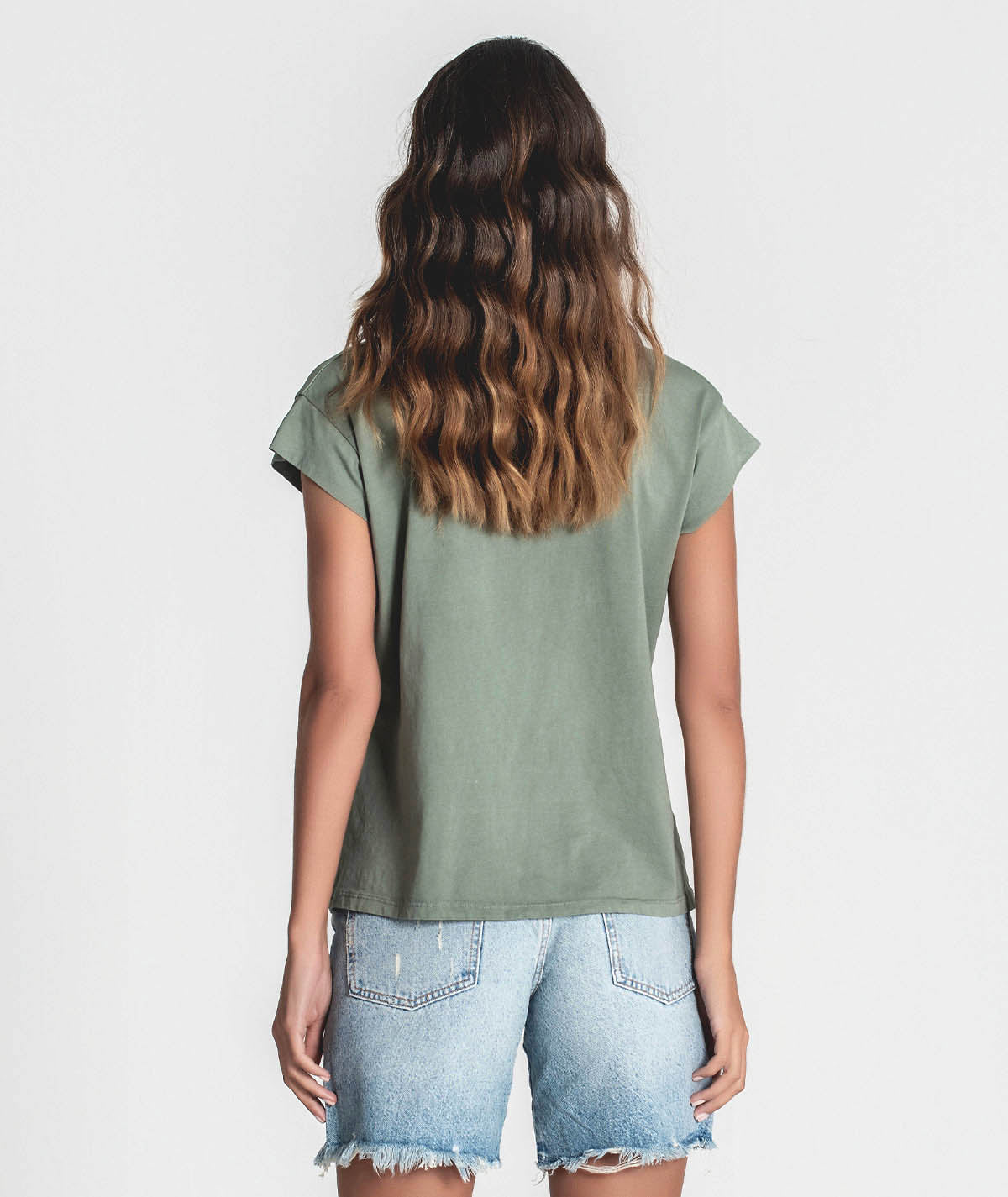 T-shirt com chapa R T080