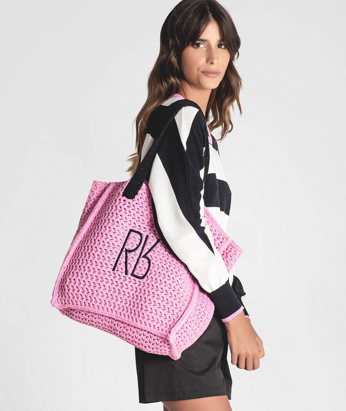 Suitcase with lettering A049