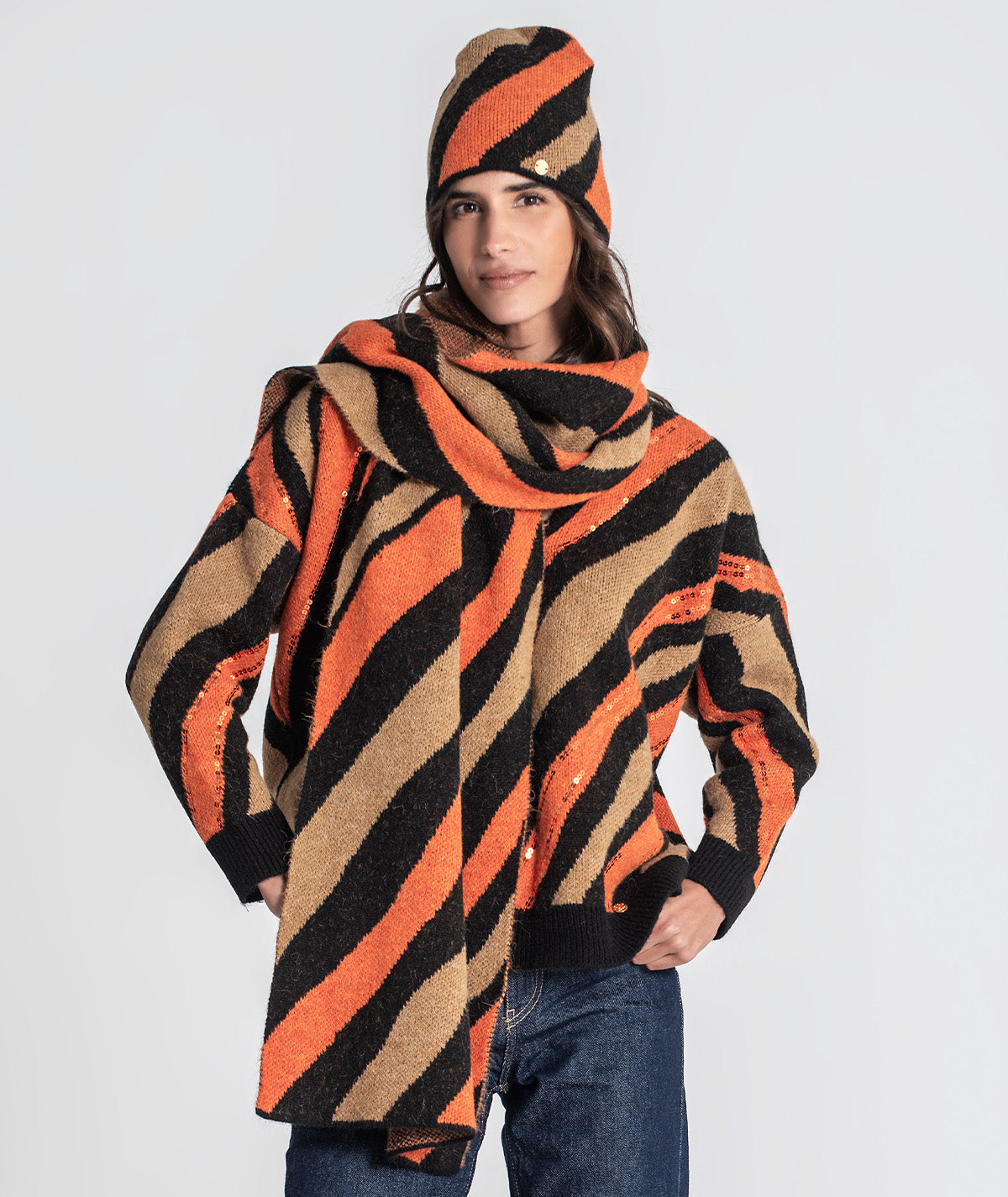 Animal print scarf A058