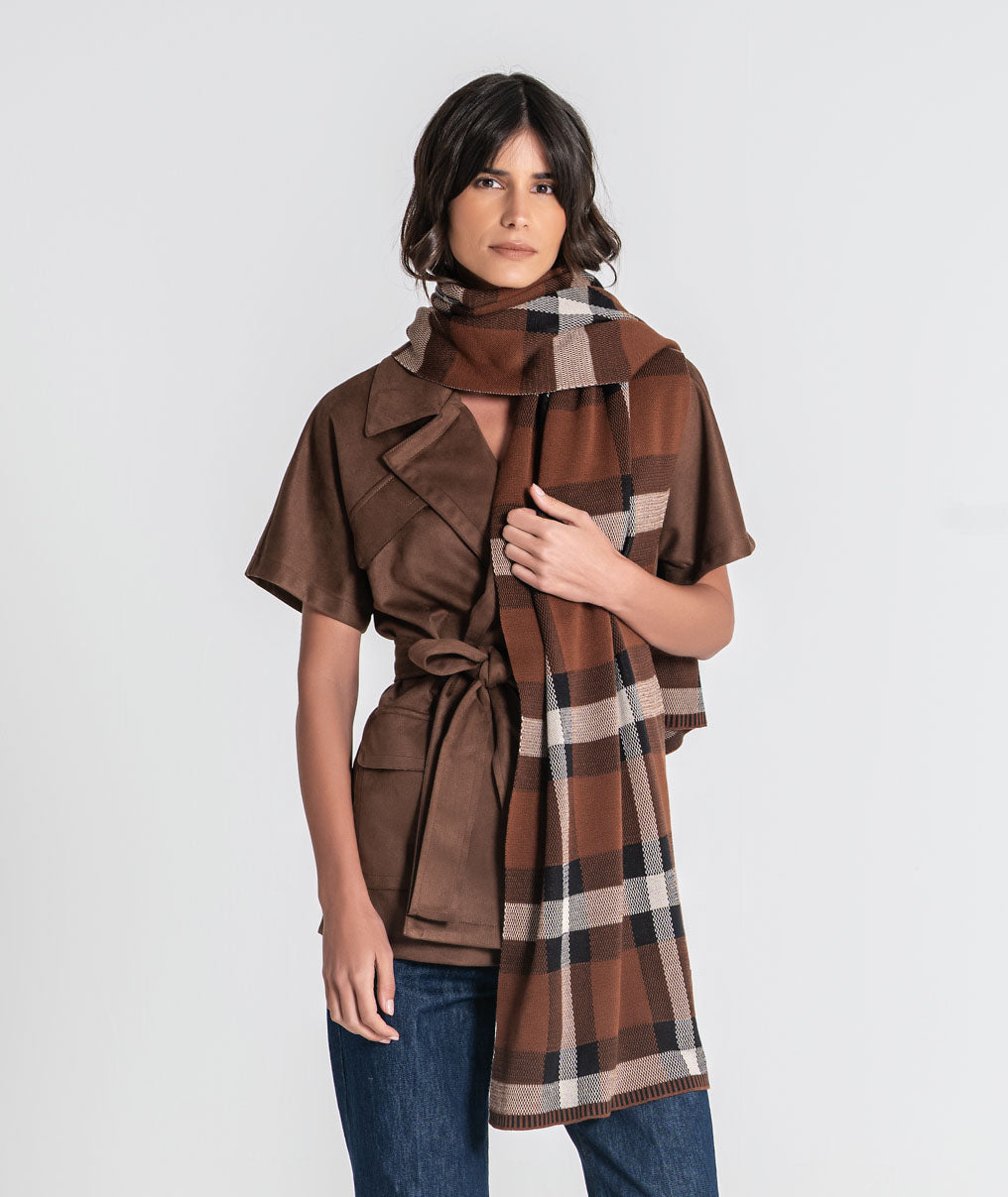 Checked scarf A069