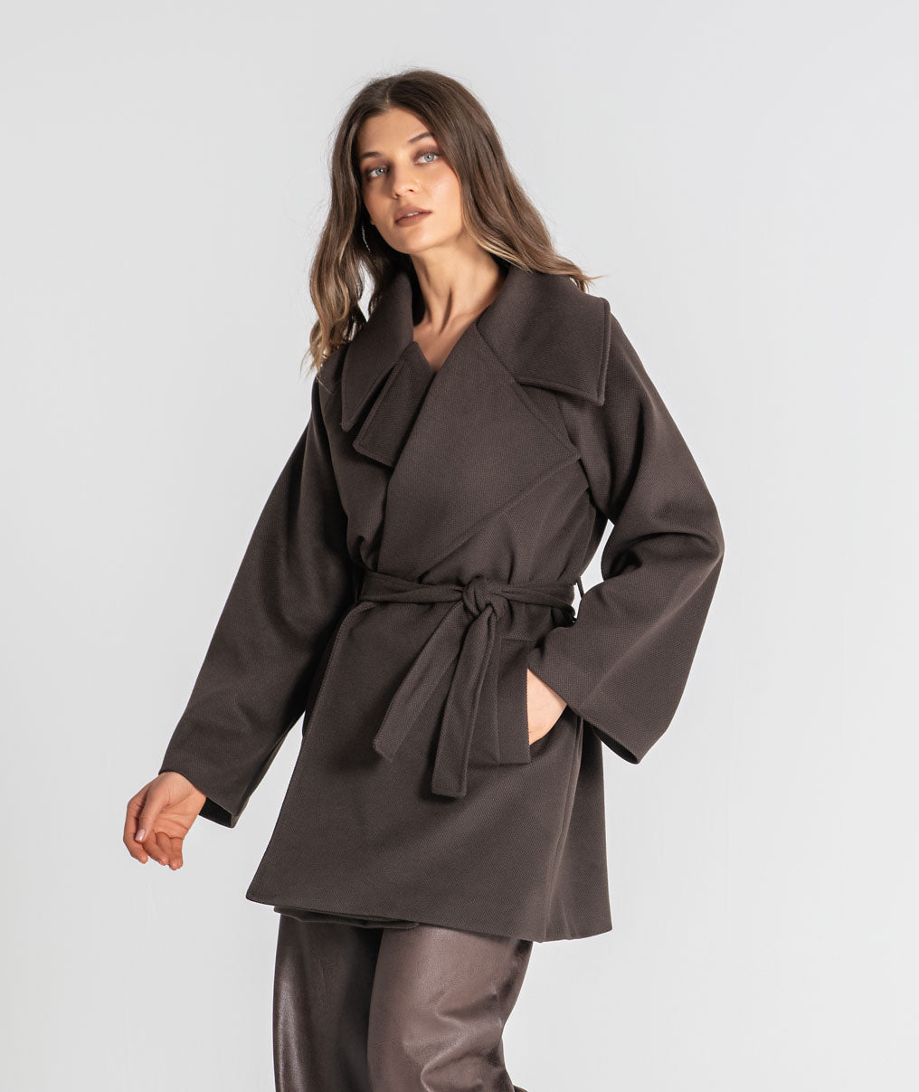Short coat with belt C206